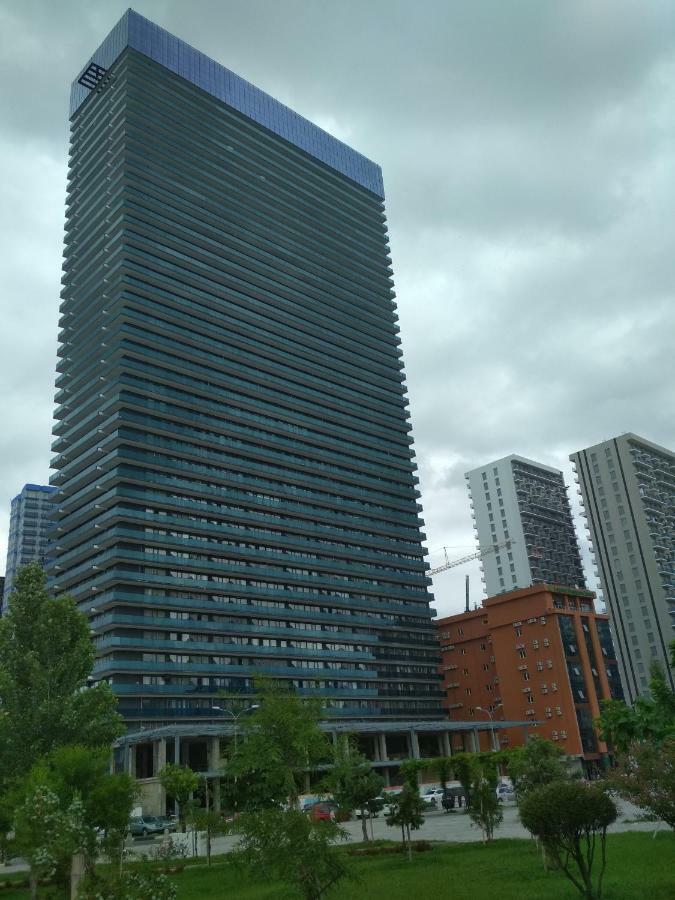 Апартамент Студия Панорамный Возле Моря Batumi Exteriör bild